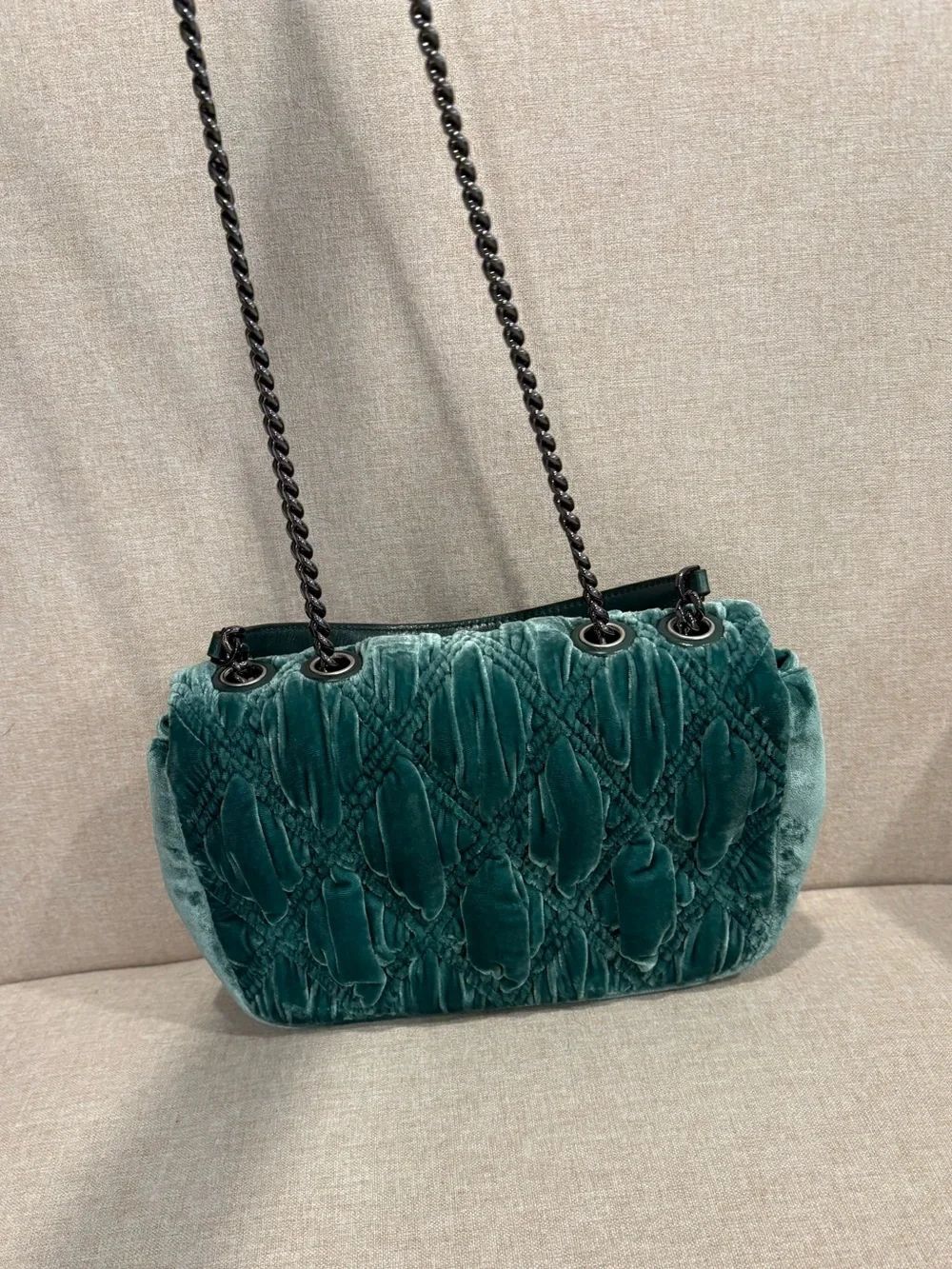 Tory Burch Velvet-Trim Teal Shoulder Bag - Picture 3 of 6
